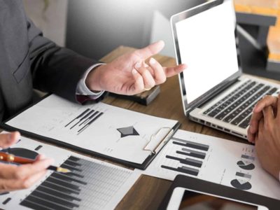 The-Complete-Guide-to-Outsourced-Finance-and-Accounting-Services-2020-1